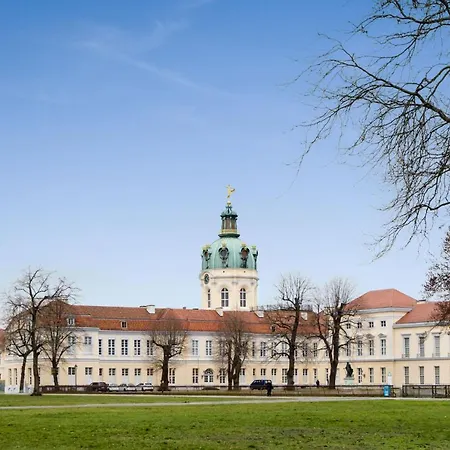 The Lohmeyerstr Iii, Lovely 2 Bedroom Group & Family Friendly, 2- 4 Guests Apartamento *