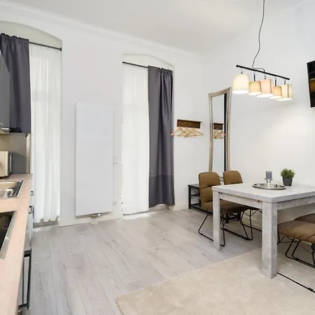 The Lohmeyer, 2 Sep Schlafzimmer, Familien- Und Gruppenfreundlich Lägenhet