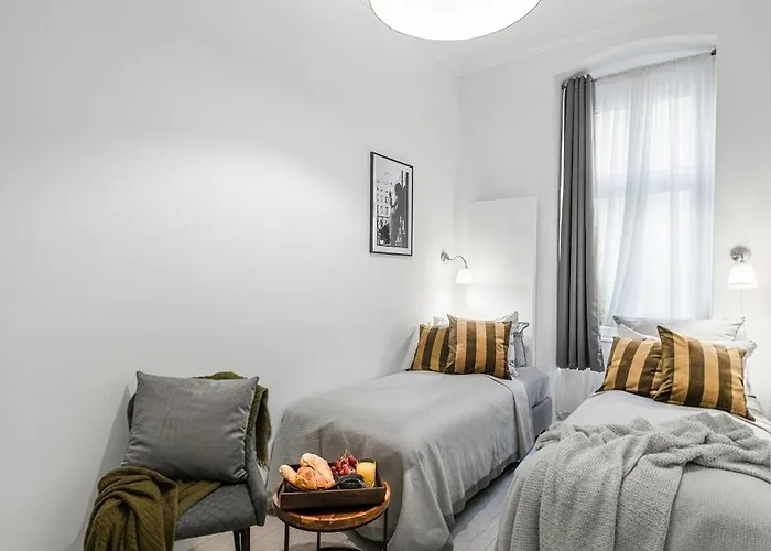 The Lohmeyerstr Iii, Lovely 2 Bedroom Group & Family Friendly, 2- 4 Guests, Self Check In Lägenhet Berlin