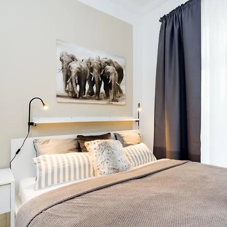 The Lohmeyer, 2 Sep Schlafzimmer, Familien- Und Gruppenfreundlich * Berlín